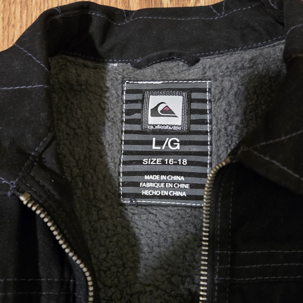 Quicksilver Jacket - Picture 3 of 4